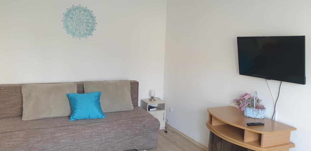 Napfeny Apartmanhaz Balatonbereny Exterior photo